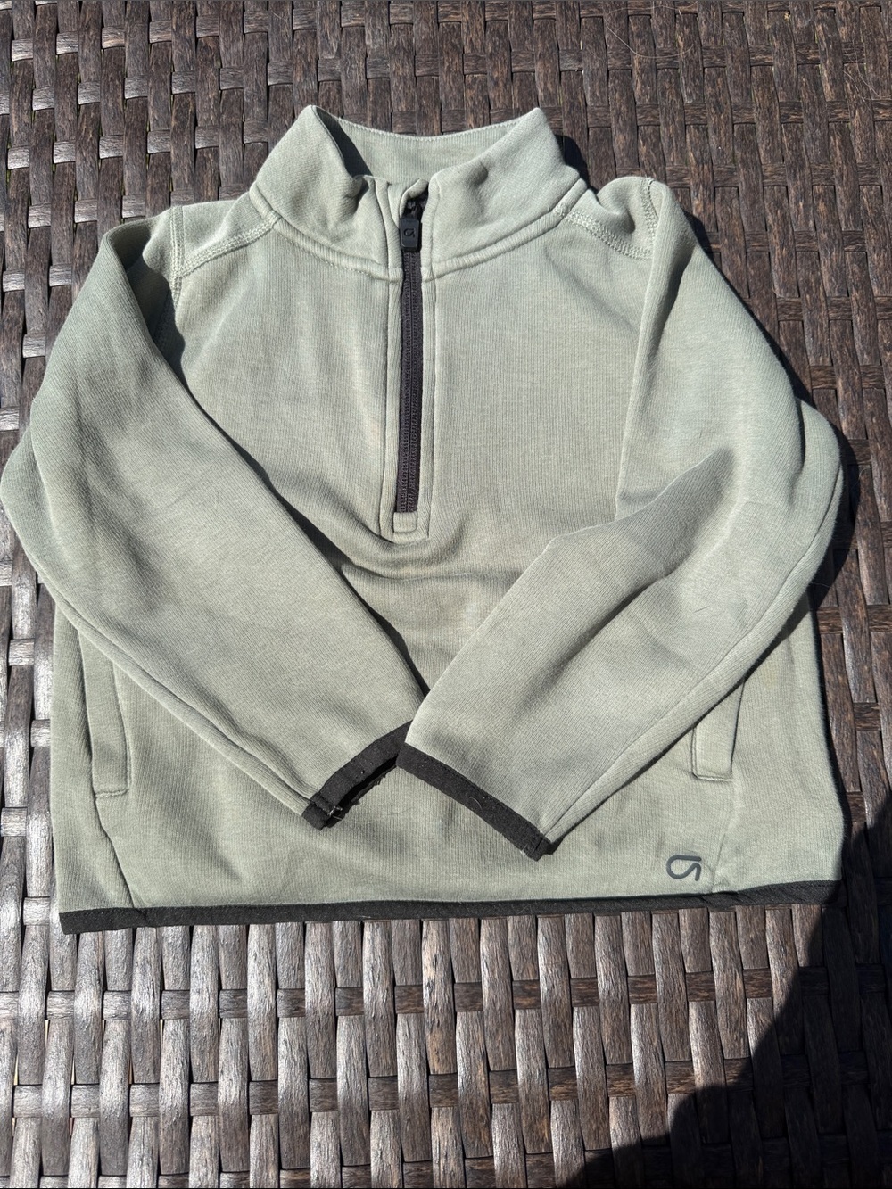 GAP Shirt - Picture 1 of 3